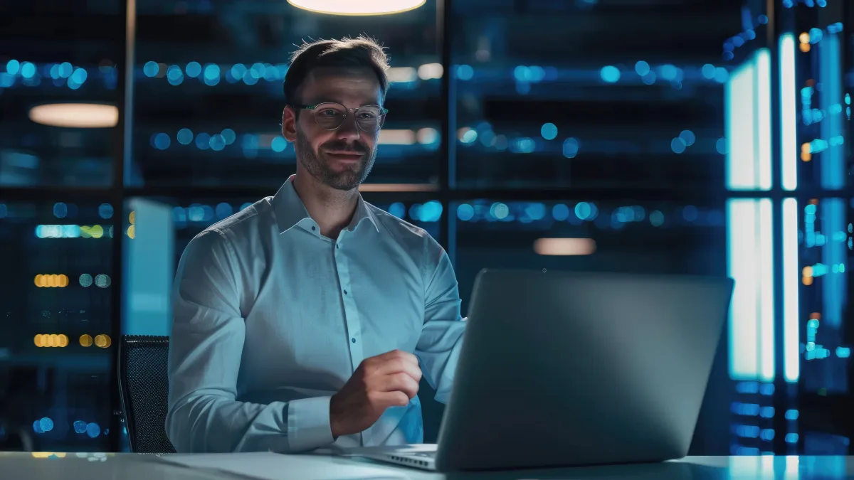 Link Dedicado para Empresas: quando contratar e como escolher a melhor solução — artigo do blog CNTB Telecom sobre internet empresarial, infraestrutura de rede e conectividade corporativa